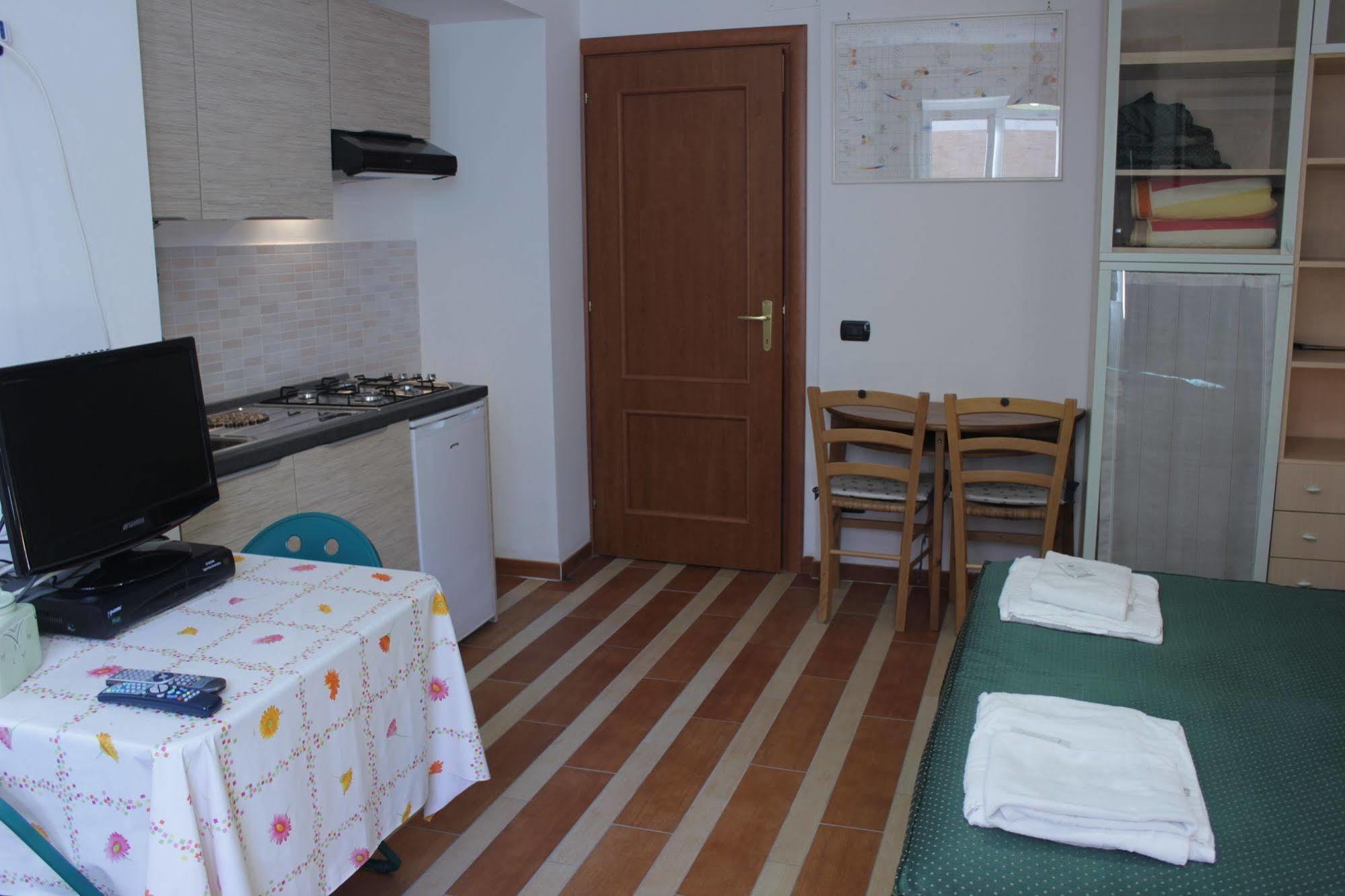 Tourist House Roma 아파트 호텔 외부 사진