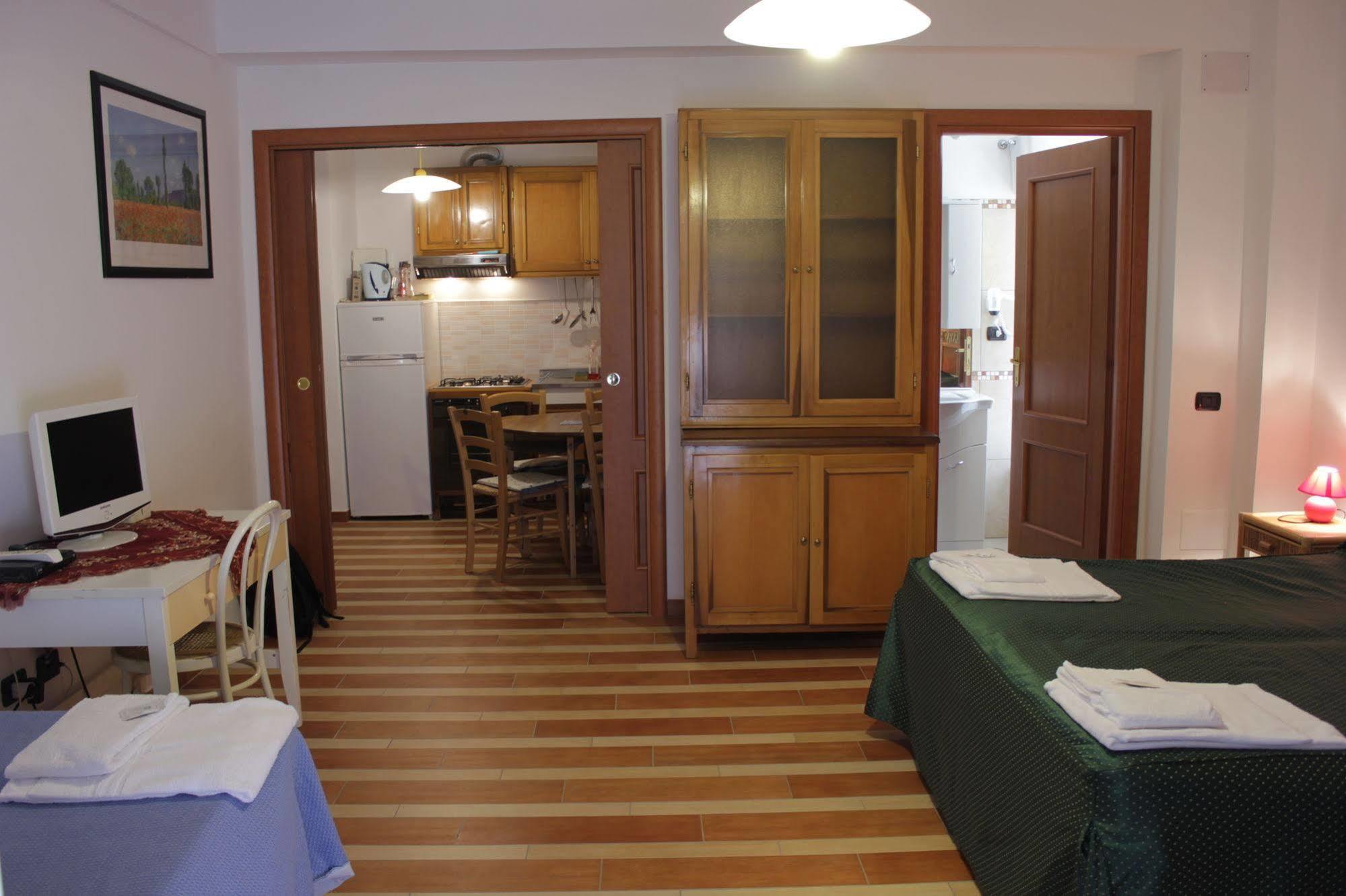 Tourist House Roma 아파트 호텔 외부 사진